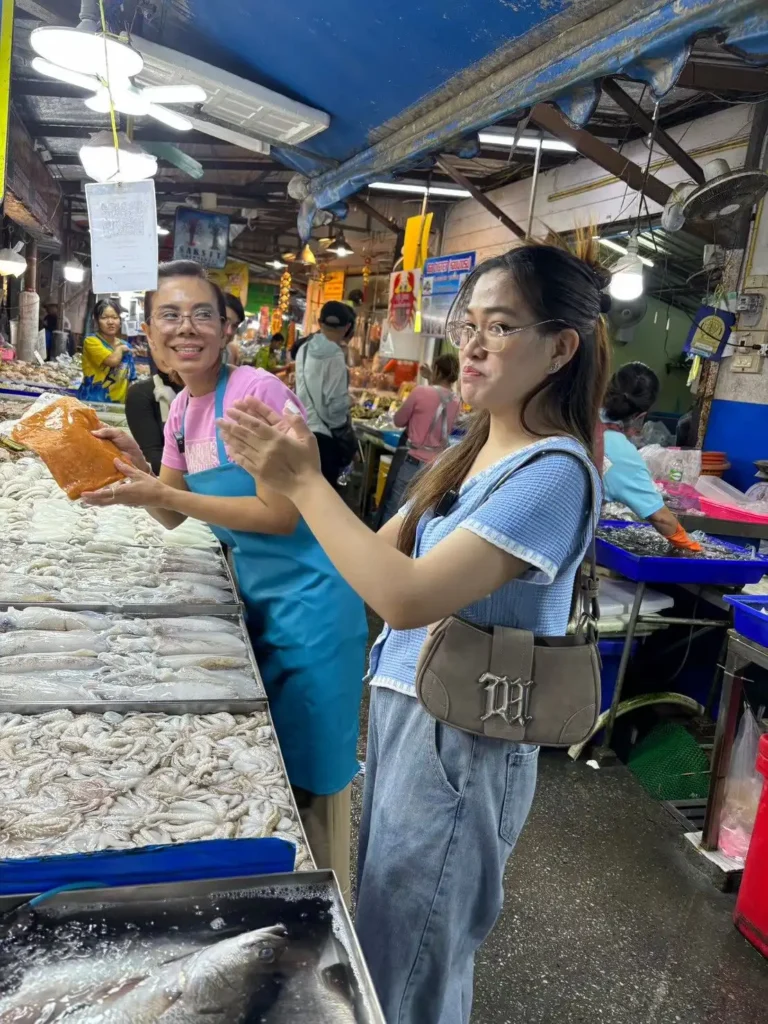 รับสมัครพนักงานออนไลน์ - ทะเลลานโพธิ์ ซีฟู้ด 4 ทะเลลานโพธิ์ซีฟู้ด | ร้านอาหารซีฟู้ดพัทยา