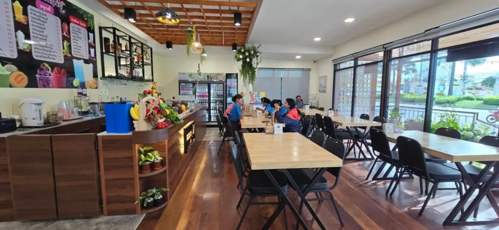 ยำทะเลลานโพธิ์ | ร้านอาหารซีฟู้ดพัทยา สูตรลับเด้งสู้ลิ้น 23 ทะเลลานโพธิ์ซีฟู้ด | ร้านอาหารซีฟู้ดพัทยา