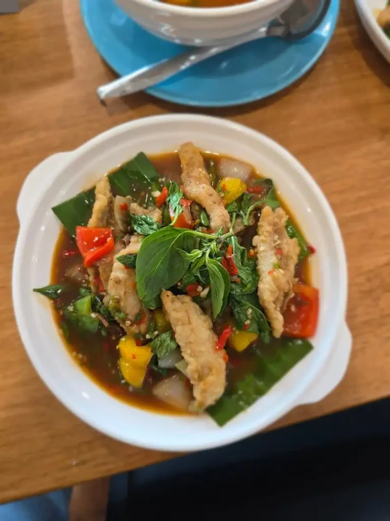 ทะเลลานโพธิ์ซีฟู้ด | ร้านอาหารซีฟู้ดพัทยา