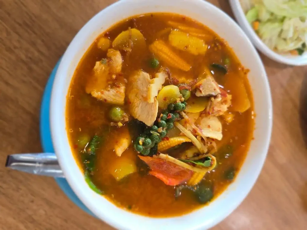 ทะเลลานโพธิ์ซีฟู้ด | ร้านอาหารซีฟู้ดพัทยา