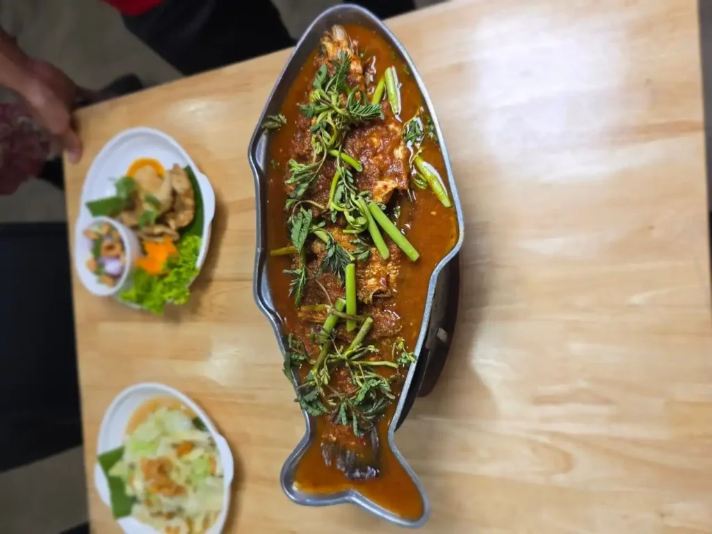 พิกัดครัวทะเลลานโพธิ์: เมนูเด็ดที่คนรักซีฟู้ดห้ามพลาด 23 ร้านทะเลลานโพธิ์ซีฟู้ด "พัทยา"