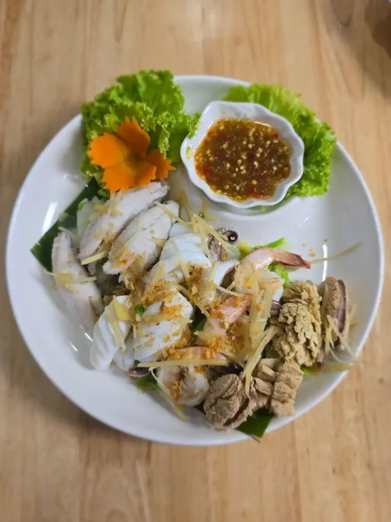 ทะเลลานโพธิ์ซีฟู้ด | ร้านอาหารซีฟู้ดพัทยา