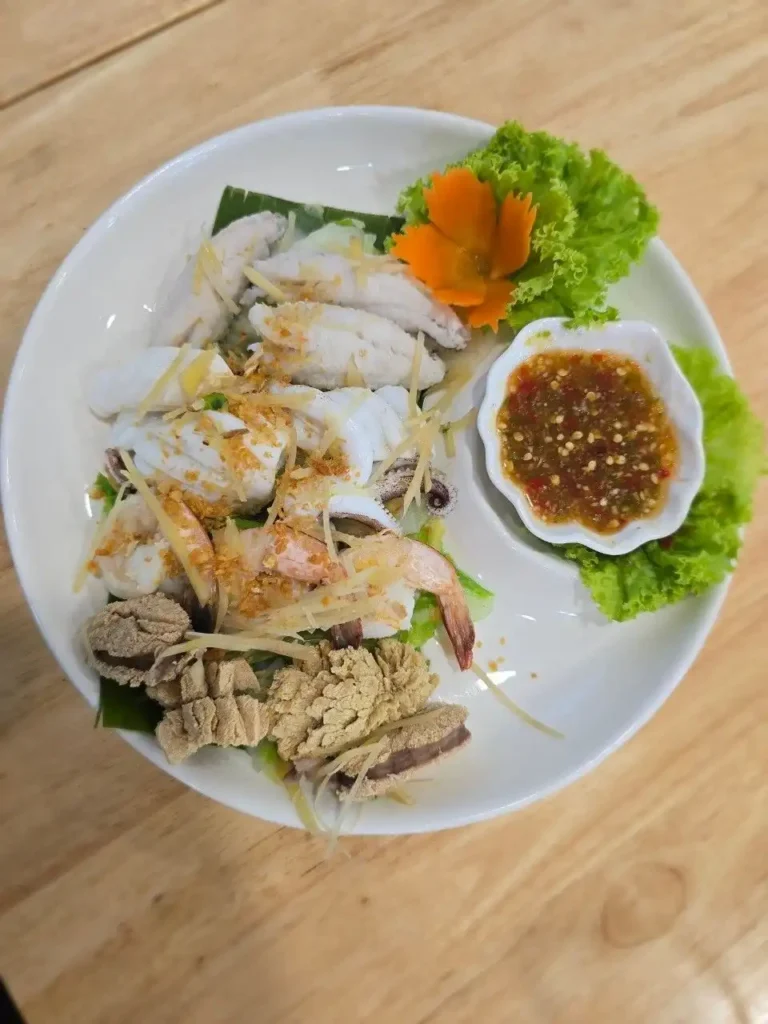 ทะเลลานโพธิ์ซีฟู้ด | ร้านอาหารซีฟู้ดพัทยา