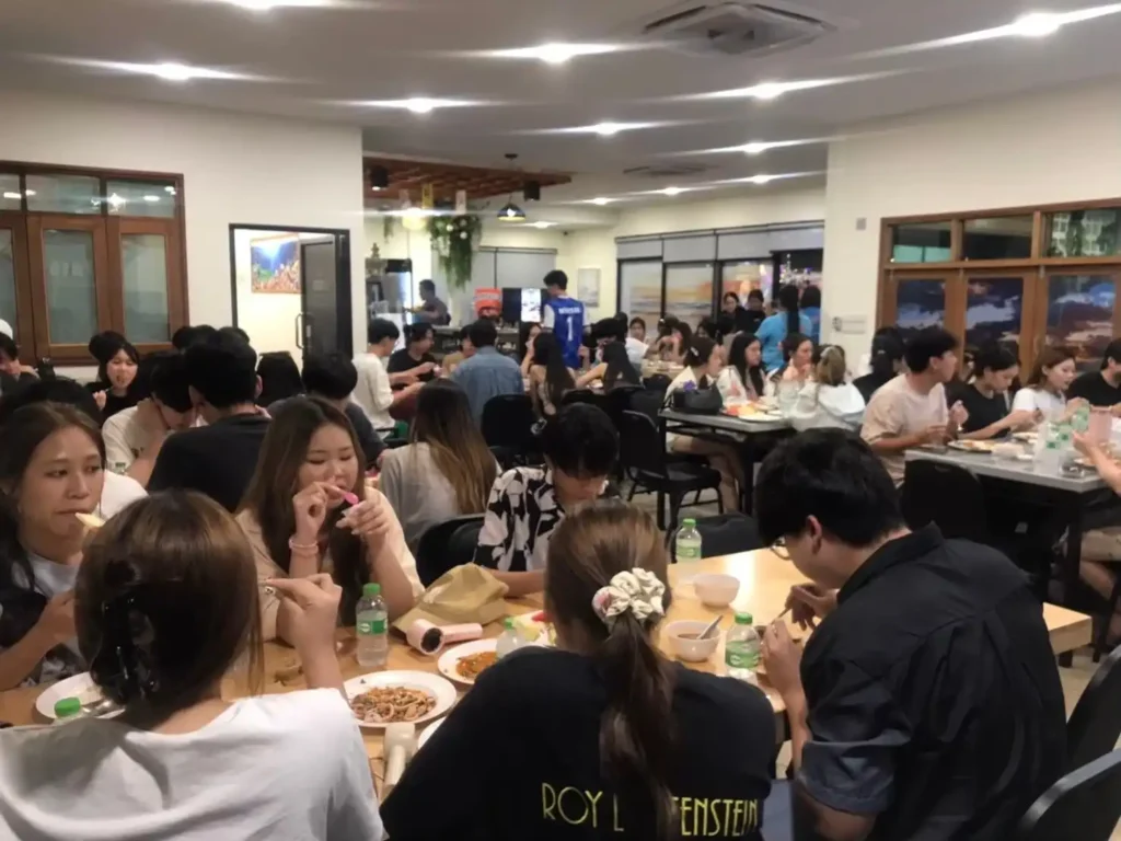 ทะเลลานโพธิ์ซีฟู้ด | ร้านอาหารซีฟู้ดพัทยา
