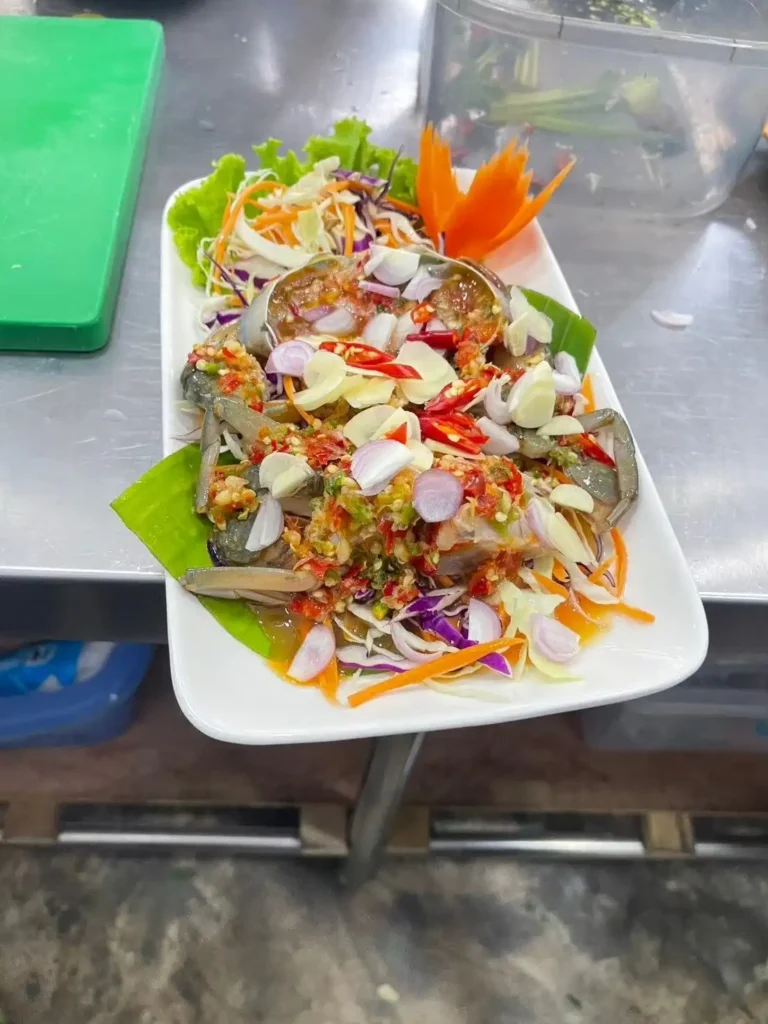 ทะเลลานโพธิ์ซีฟู้ด | ร้านอาหารซีฟู้ดพัทยา