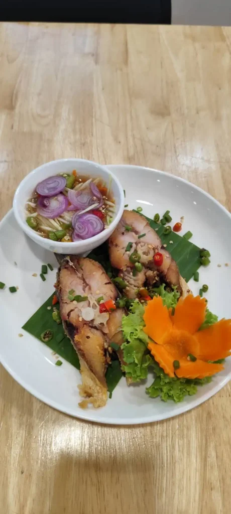 เมนูอาหาร -ร้านทะเลลานโพธิ์ซีฟู้ด "พัทยา"