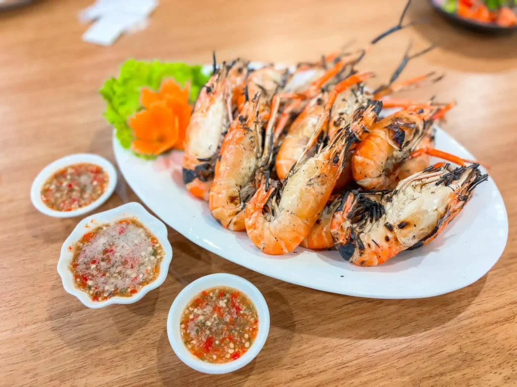 ครัวทะเลลานโพธิ์ ซีฟู้ด